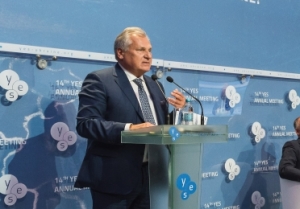 Results of EU elections open new chapter, offer Ukraine a chance – Aleksander Kwasniewski