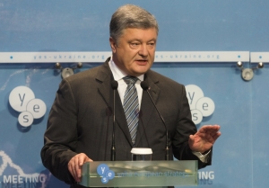 Україна рухається до повного членства в ЄС та НАТО – Петро Порошенко
