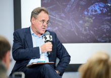 Can AI End the War and Strengthen Democracies Against Autocracies?  | YES 2026