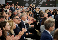 Can Ukraine Keep Functioning in War Conditions | YES 2026