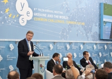 Second day of the 8th Yalta Annual Meeting of YES