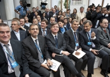 First day of the 7th Yalta Annual Meeting of YES