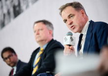 Росія перемагає чи розвалюється? | YES 2025
