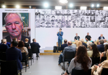 Розмова з засновником з колишнім CEO та Головою ради директорів Google | YES 2025