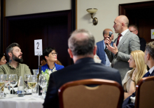 «Що потрібно Україні зараз» – YES Dinner Discussion напередодні URC у Ґданську