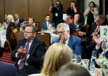 «Що потрібно Україні зараз» – YES Dinner Discussion напередодні URC у Ґданську