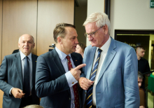 «Що потрібно Україні зараз» – YES Dinner Discussion напередодні URC у Ґданську