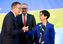 «Що потрібно Україні зараз» – YES Dinner Discussion напередодні URC у Ґданську
