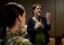 «Що потрібно Україні зараз» – YES Dinner Discussion напередодні URC у Ґданську
