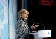 Вечірня промова Гілларі Клінтон: Лідерство - окрема думка