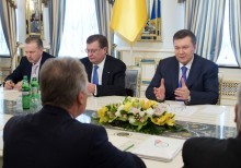 Yalta European Strategy Board members meet with President of Ukraine and members of Government