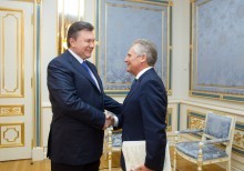 Yalta European Strategy Board members meet with President of Ukraine and members of Government