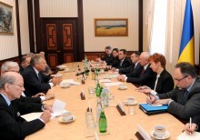 Yalta European Strategy Board members meet with President of Ukraine and members of Government